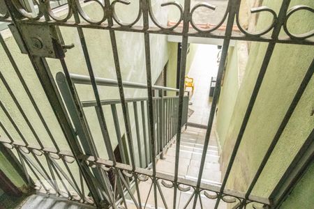 Casa à venda com 122m², 6 quartos e 1 vaga Casa à venda com 122m², 6 quartos e 1 vagaCasa 3 - Entrada