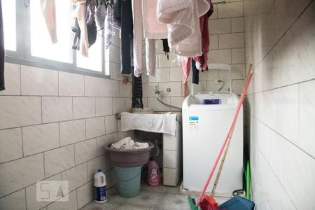 Casa à venda com 122m², 6 quartos e 1 vaga Casa à venda com 122m², 6 quartos e 1 vagaCasa 2 - Área de Serviço