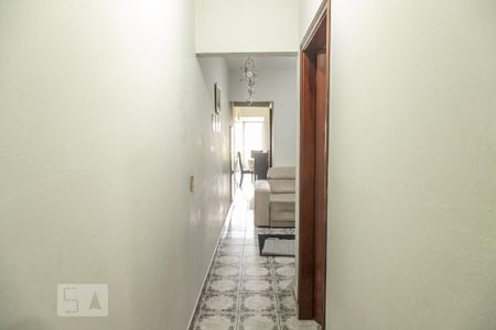 Casa à venda com 122m², 6 quartos e 1 vaga Casa à venda com 122m², 6 quartos e 1 vagaCasa 3 - Corredor