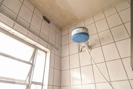 Casa à venda com 122m², 6 quartos e 1 vaga Casa à venda com 122m², 6 quartos e 1 vagaCasa 1 - Banheiro