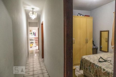 Casa à venda com 122m², 6 quartos e 1 vaga Casa à venda com 122m², 6 quartos e 1 vagaCasa 1 - Corredor
