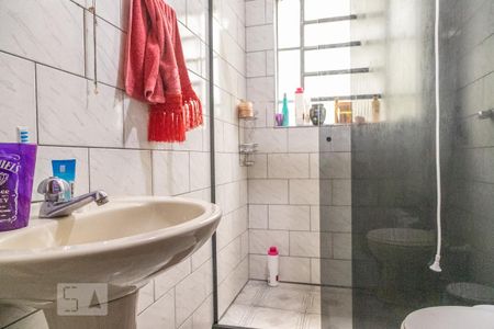 Casa à venda com 122m², 6 quartos e 1 vaga Casa à venda com 122m², 6 quartos e 1 vagaCasa 2 - Banheiro