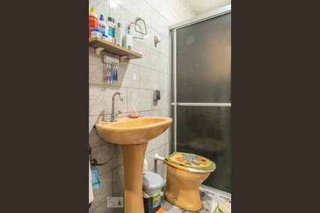 Casa à venda com 122m², 6 quartos e 1 vaga Casa à venda com 122m², 6 quartos e 1 vagaCasa 3 - Banheiro