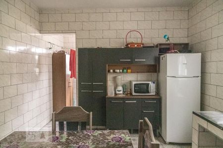 Casa à venda com 122m², 6 quartos e 1 vaga Casa à venda com 122m², 6 quartos e 1 vagaCasa 2 - Cozinha