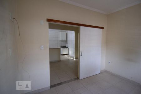 Quarto de casa para alugar com 1 quarto, 53m² em Vila Vianelo, Jundiaí