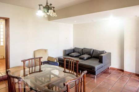 Sala 1 de casa à venda com 5 quartos, 620m² em São Lucas, Belo Horizonte