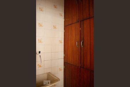 Apartamento à venda com 94m², 3 quartos e sem vaga Apartamento à venda com 94m², 3 quartos e sem vagaCozinha e Área de Serviço