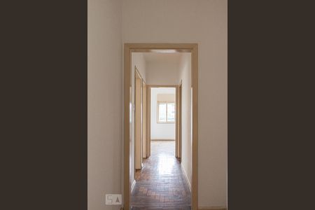 Apartamento à venda com 94m², 3 quartos e sem vaga Apartamento à venda com 94m², 3 quartos e sem vagaCorredor