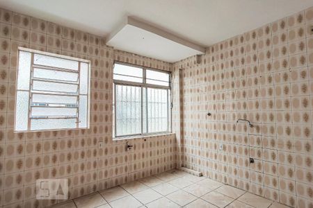 Apartamento à venda com 94m², 3 quartos e sem vaga Apartamento à venda com 94m², 3 quartos e sem vagaCozinha e Área de Serviço