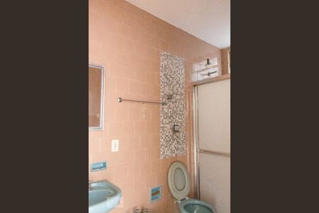 Apartamento à venda com 94m², 3 quartos e sem vaga Apartamento à venda com 94m², 3 quartos e sem vagaBanheiro