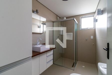 Banheiro de apartamento para alugar com 1 quarto, 43m² em Pompeia, São Paulo