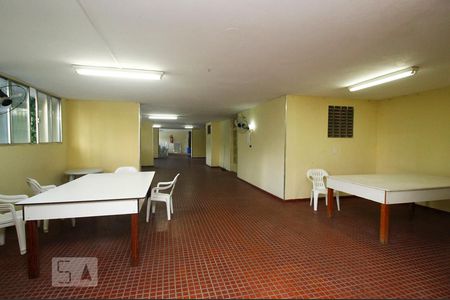 Apartamento à venda com 73m², 2 quartos e 1 vagaÁrea comum - Salão de festas