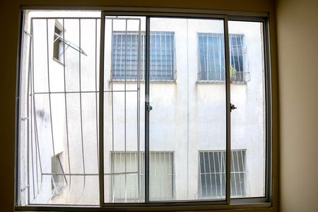 Sala de apartamento para alugar com 2 quartos, 55m² em João Pinheiro, Belo Horizonte