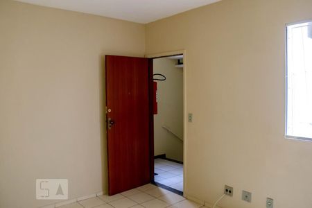 Sala de apartamento para alugar com 2 quartos, 55m² em João Pinheiro, Belo Horizonte
