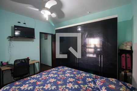 Casa à venda com 300m², 3 quartos e 2 vagas Casa à venda com 300m², 3 quartos e 2 vagasQuarto 1