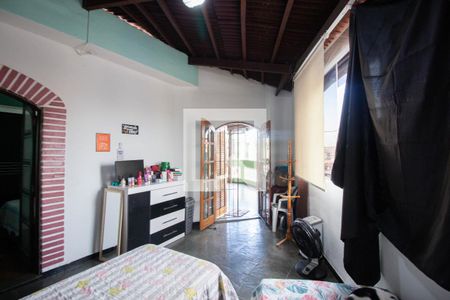 Casa à venda com 300m², 3 quartos e 2 vagas Casa à venda com 300m², 3 quartos e 2 vagasQuarto 3