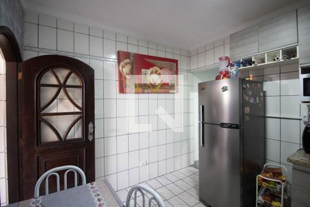 Casa à venda com 300m², 3 quartos e 2 vagas Casa à venda com 300m², 3 quartos e 2 vagasCozinha