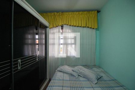 Casa à venda com 300m², 3 quartos e 2 vagas Casa à venda com 300m², 3 quartos e 2 vagasQuarto 2