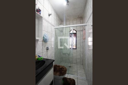 Casa à venda com 300m², 3 quartos e 2 vagas Casa à venda com 300m², 3 quartos e 2 vagasBanheiro 2