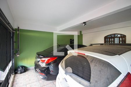 Casa à venda com 300m², 3 quartos e 2 vagas Casa à venda com 300m², 3 quartos e 2 vagasGaragem