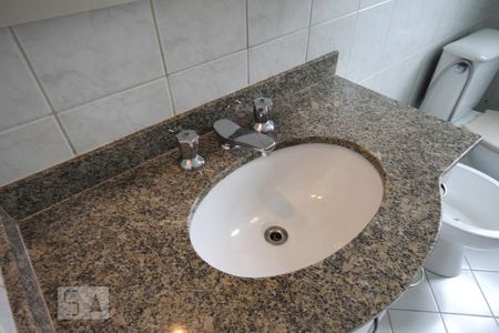 Apartamento à venda com 85m², 3 quartos e 2 vagasSuíte