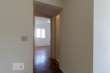 Corredor de apartamento para alugar com 2 quartos, 68m² em Vila Mariana, São Paulo