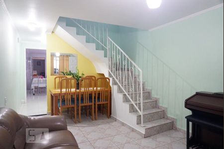 Sala de casa para alugar com 3 quartos, 125m² em Vila Sílvia, São Paulo