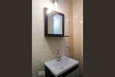 Casa à venda com 125m², 3 quartos e 2 vagasBanheiro Social