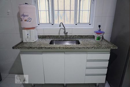 Casa à venda com 125m², 3 quartos e 2 vagasCozinha
