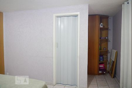 Casa à venda com 125m², 3 quartos e 2 vagasSuíte
