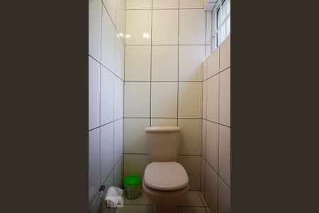 Casa à venda com 125m², 3 quartos e 2 vagasLavabo 2