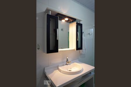 Casa à venda com 125m², 3 quartos e 2 vagasBanheiro da Suíte