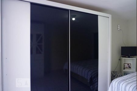 Casa à venda com 125m², 3 quartos e 2 vagasQuarto1