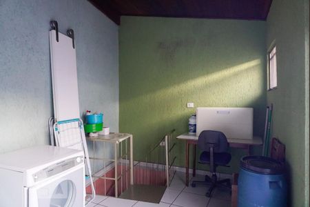 Casa à venda com 125m², 3 quartos e 2 vagasLavanderia 2