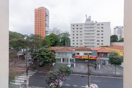 Vista Sala de apartamento para alugar com 2 quartos, 65m² em Indianópolis, São Paulo