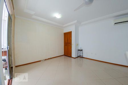 Sala de apartamento para alugar com 2 quartos, 78m² em Ingleses Centro, Florianópolis
