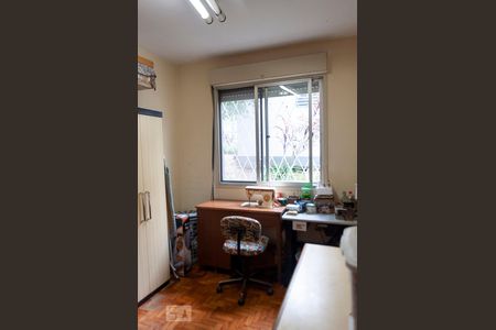 Quarto 2 de apartamento à venda com 3 quartos, 75m² em Cristal, Porto Alegre