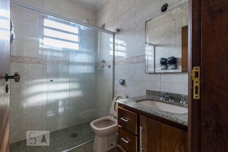 Casa à venda com 245m², 3 quartos e 2 vagasBanheiro - Torneira