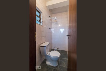 Casa à venda com 245m², 3 quartos e 2 vagasBanheiro de Serviço