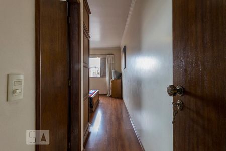 Casa à venda com 245m², 3 quartos e 2 vagasSuíte 1