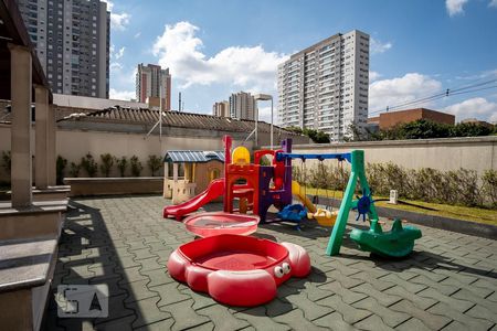 Apartamento à venda com 57m², 2 quartos e 1 vagaÁrea Comum - Playground