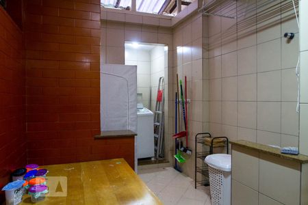 Apartamento para alugar com 80m², 2 quartos e 1 vagaÁrea de Serviço