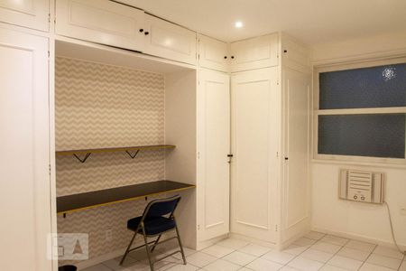 Apartamento para alugar com 80m², 2 quartos e 1 vagaCozinha