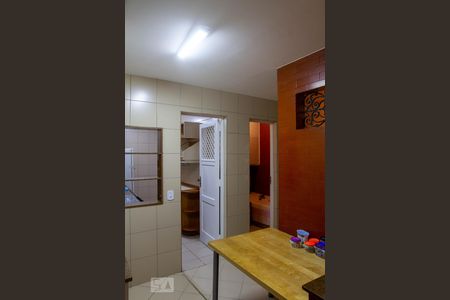 Apartamento para alugar com 80m², 2 quartos e 1 vagaÁrea de Serviço