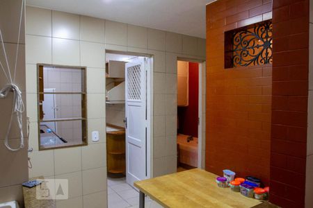 Apartamento para alugar com 80m², 2 quartos e 1 vagaÁrea de Serviço