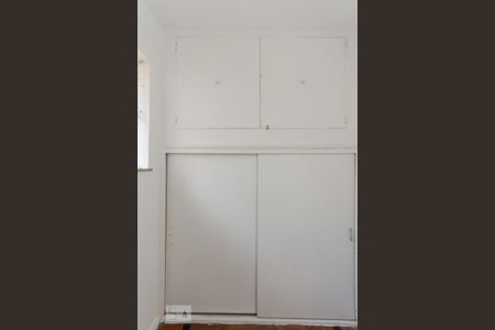 Apartamento para alugar com 100m², 3 quartos e sem vagaQuarto de Serviço