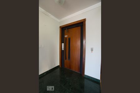 Elevador privativo de apartamento para alugar com 4 quartos, 202m² em Jardim São Luiz, Ribeirão Preto