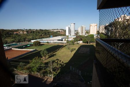 Apartamento para alugar com 202m², 4 quartos e 3 vagasVista da janela do quarto 1