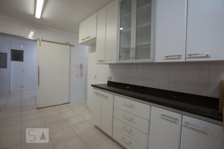 Apartamento para alugar com 202m², 4 quartos e 3 vagasCozinha
