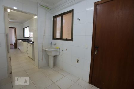 Apartamento para alugar com 202m², 4 quartos e 3 vagasLavanderia